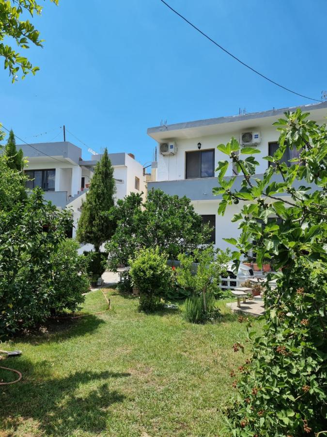Guest House Vila Elezi Δυρράχιο Εξωτερικό φωτογραφία