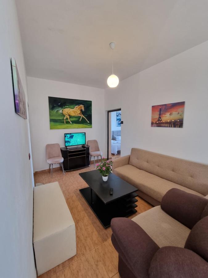 Guest House Vila Elezi Δυρράχιο Εξωτερικό φωτογραφία