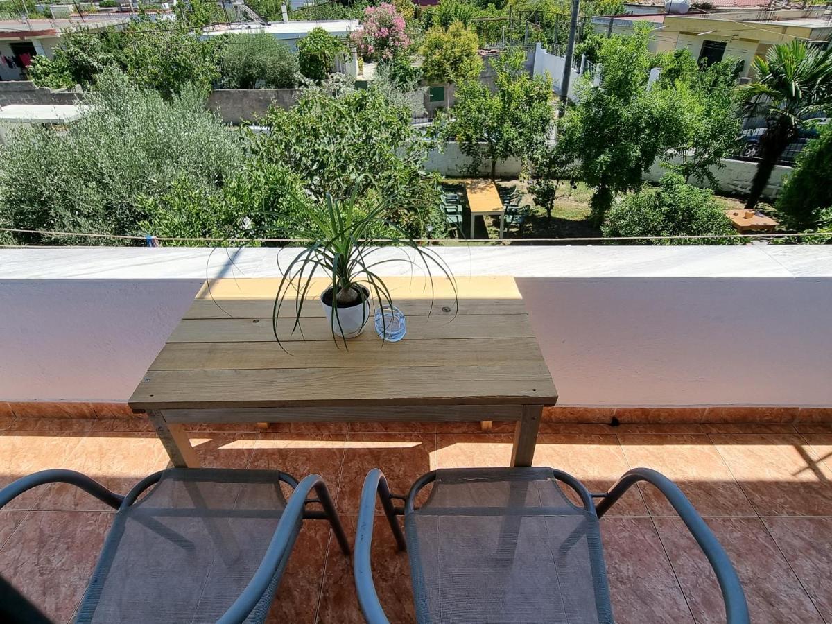 Guest House Vila Elezi Δυρράχιο Εξωτερικό φωτογραφία